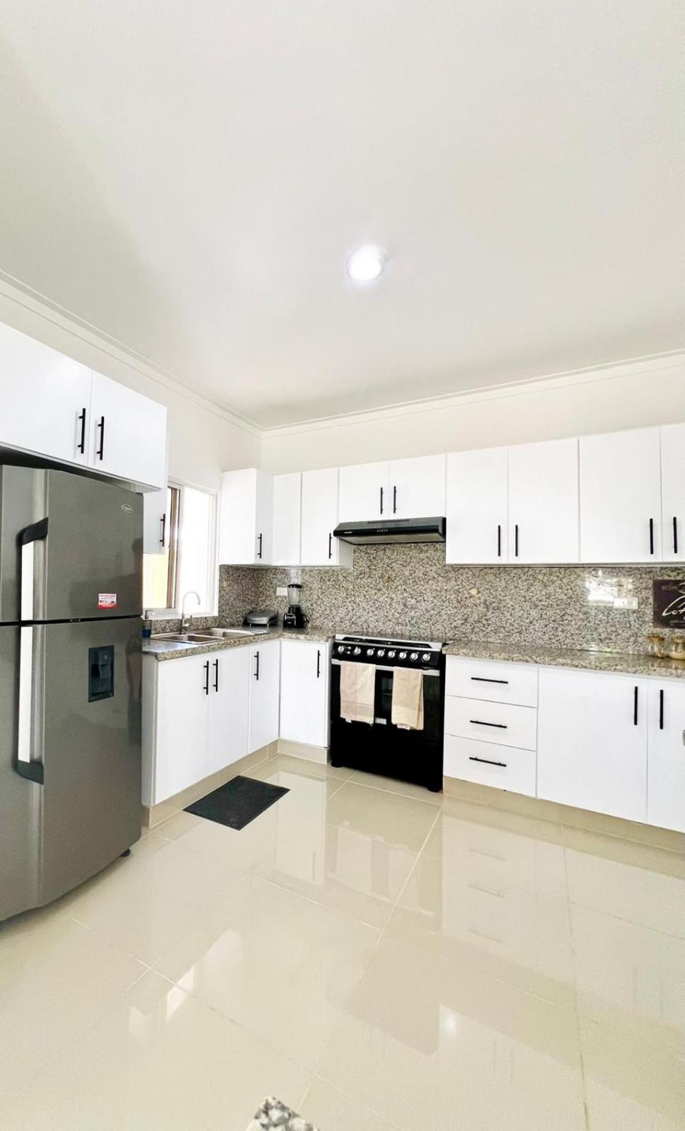 Ambar Luxurious Condo At Caleta La Romana Kültér fotó